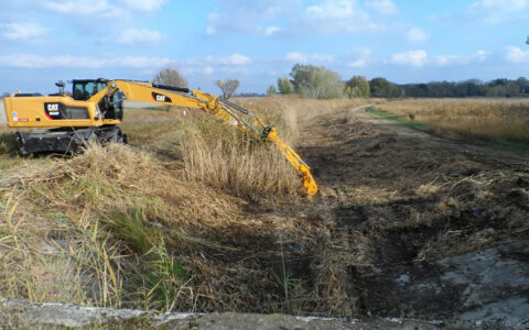 herder-extension-boom-with-cat-excavator